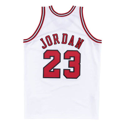 Authentic Jersey Chicago Bulls Home 1997-98 Michael Jordan